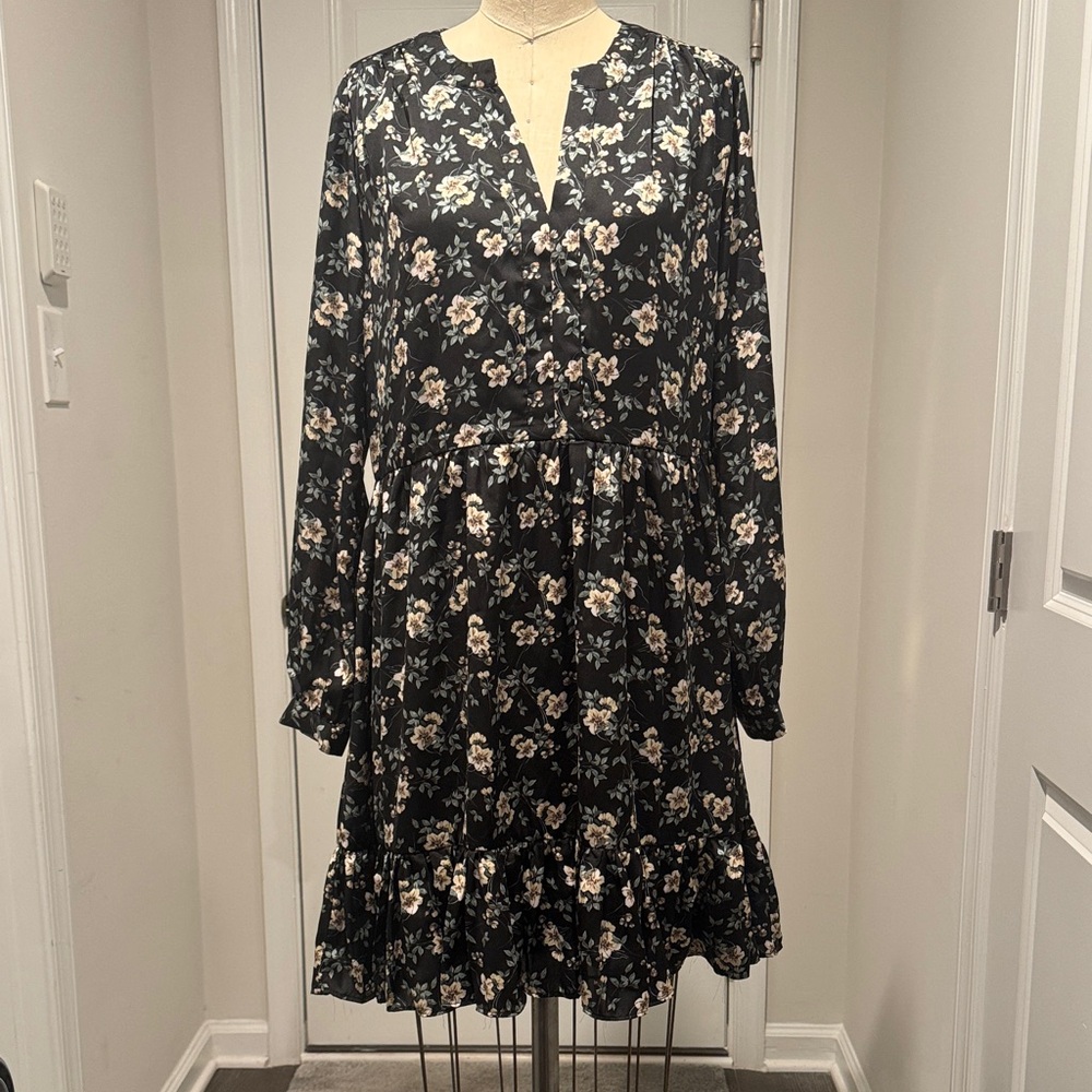 Vince Camuto Black Floral Long Sleeve Dress